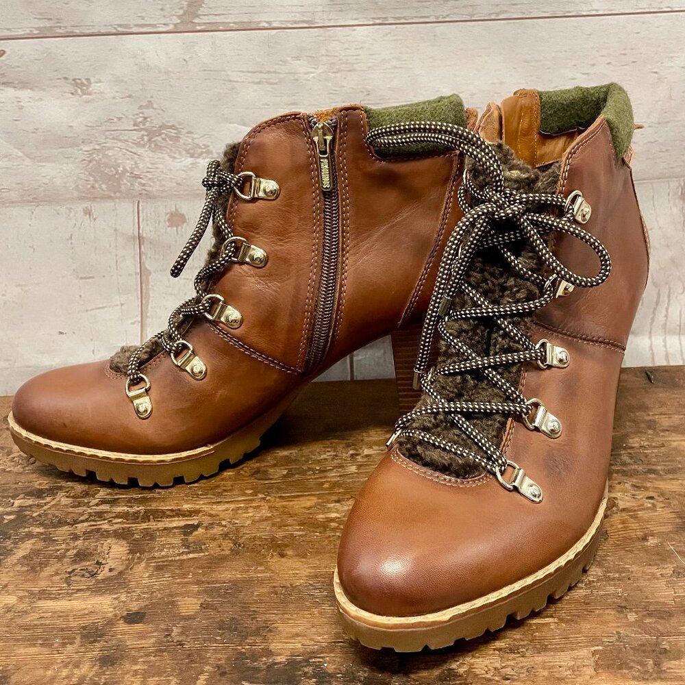 Pikolino Connely lug sole lace up ankle boots